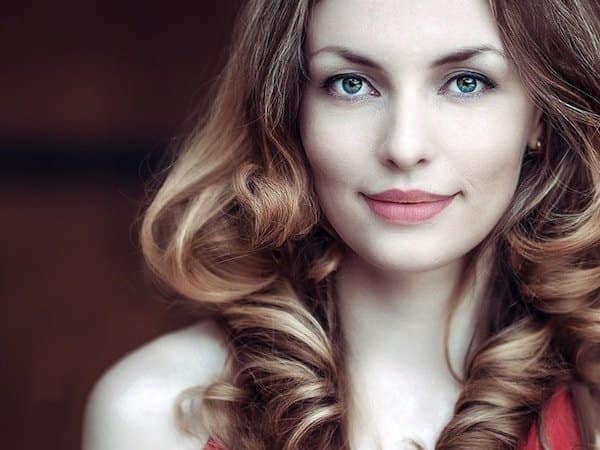 Ringiovanire viso e corpo con i trattamenti estetici